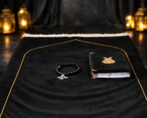 Alternative view of Royal Black Premium Bundle